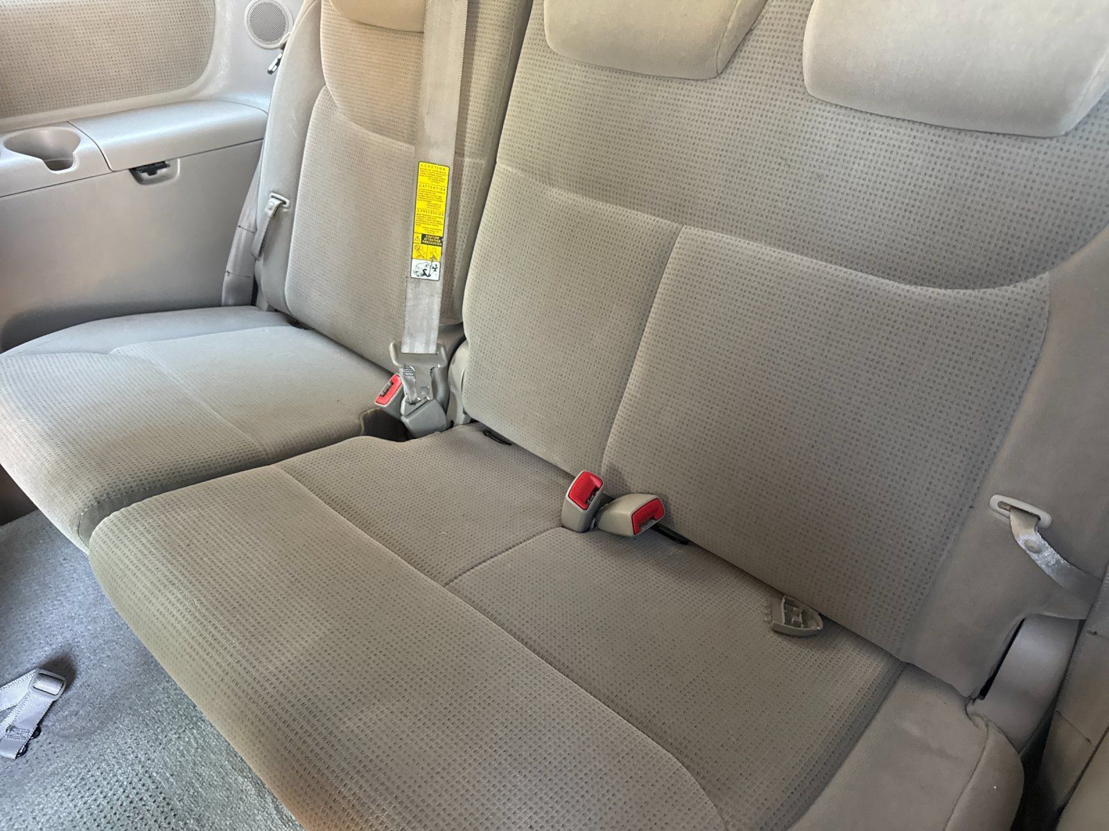 Used 2005 Toyota Sienna LE w/ LE Pkg 8 FWD image 16