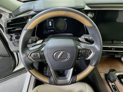Used 2023 Lexus RX 350 Premium w/ Accessory Package AWD/4WD image 11