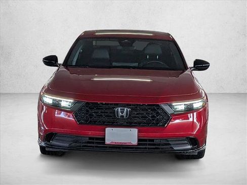 Used 2024 Honda Accord Sport image 2