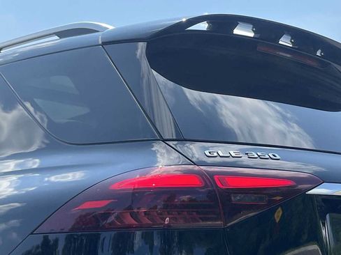 Used 2024 Mercedes-Benz GLE 350 4MATIC image 18