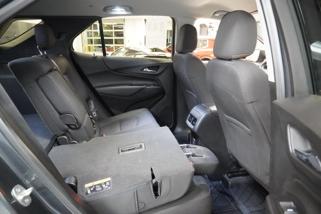 Used 2020 Chevrolet Equinox LT FWD image 33