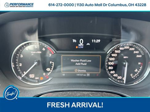 Used 2025 Cadillac XT5 Luxury AWD/4WD image 22