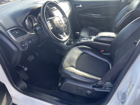 Used 2015 Dodge Journey Crossroad w/ Flexible Seating Group image 7