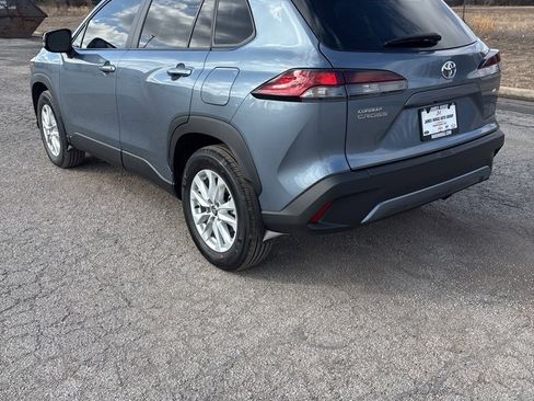 New 2026 Toyota Corolla Cross LE image 7