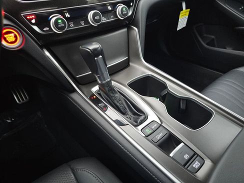 Certified 2022 Honda Accord Sport Special Edition image 28