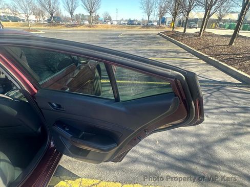 Used 2023 Nissan Altima 2.5 SV image 14