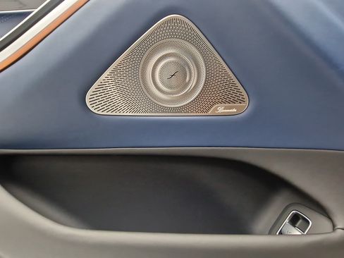 Used 2025 Mercedes-Benz S 63 AMG S image 16