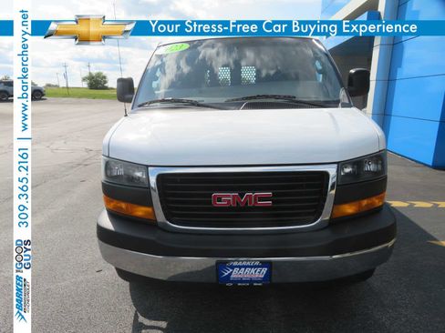 Used 2023 GMC Savana 2500 w/ Driver Convenience Package image 8