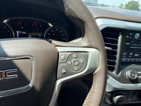 Used 2019 GMC Acadia SLT AWD/4WD image 19