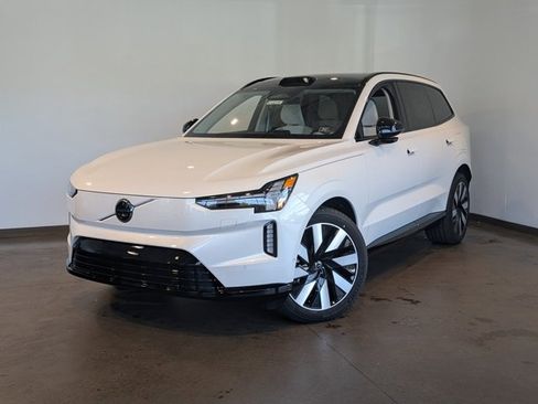 New 2025 Volvo EX90 Ultra image 1