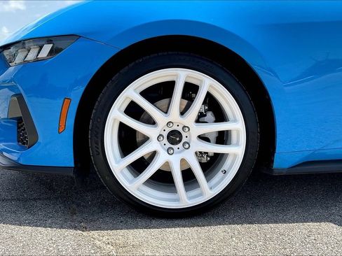 Used 2024 Ford Mustang Premium RWD image 29