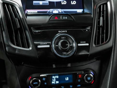 Used 2013 Ford Focus ST FWD image 34