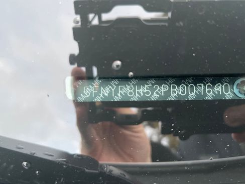 Used 2023 Honda Passport EX-L image 16