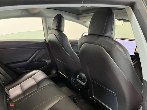 Used 2018 Tesla Model 3 Long Range RWD image 14