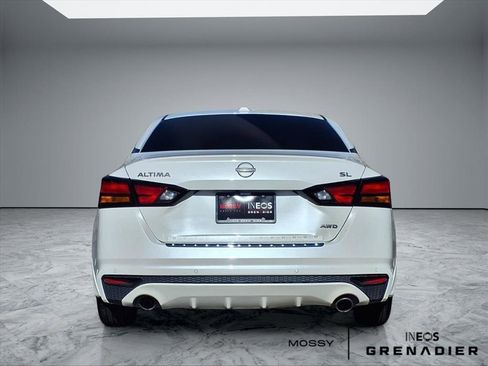 Used 2023 Nissan Altima 2.5 SL image 6