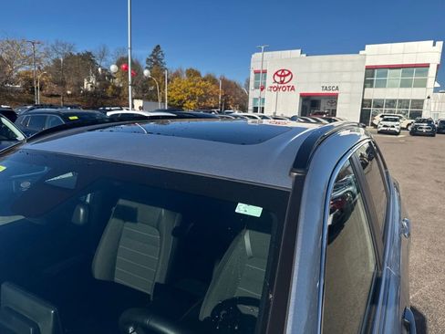 Used 2025 Honda CR-V Sport image 42