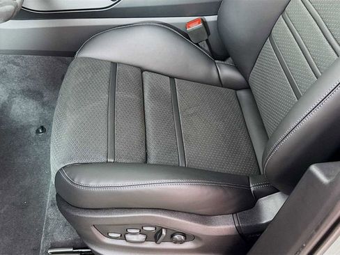 New 2026 Porsche Cayenne GTS image 15