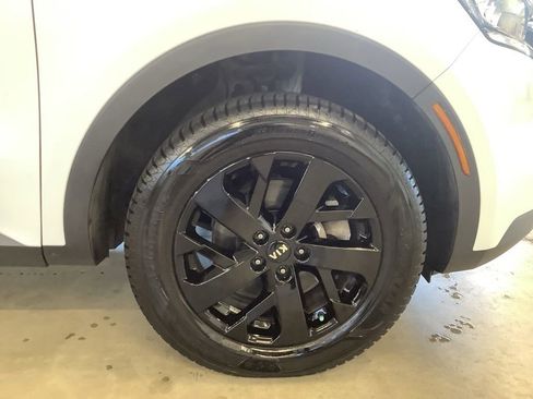 Certified 2021 Kia Sorento S AWD/4WD image 31