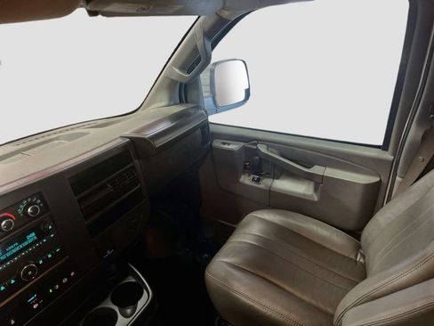 Used 2024 Chevrolet Express 2500 w/ Driver Convenience Package RWD image 22