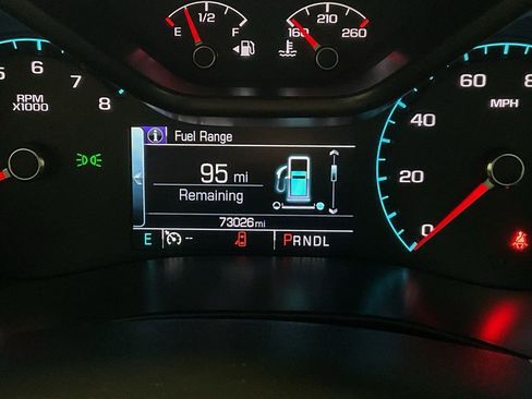 Used 2018 Chevrolet Colorado Z71 w/ Centennial Edition image 37