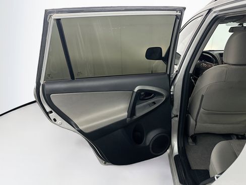 Used 2012 Toyota RAV4 4WD w/ Value Pkg image 24