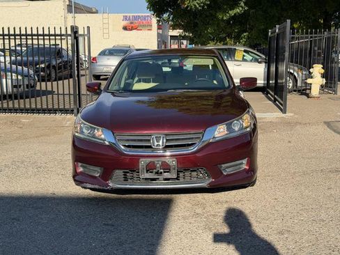 Used 2014 Honda Accord LX image 2