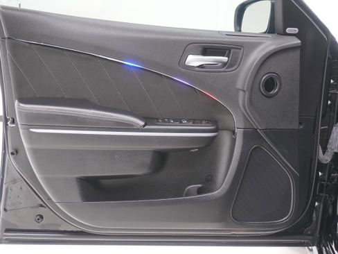 Used 2022 Dodge Charger Scat Pack RWD image 15