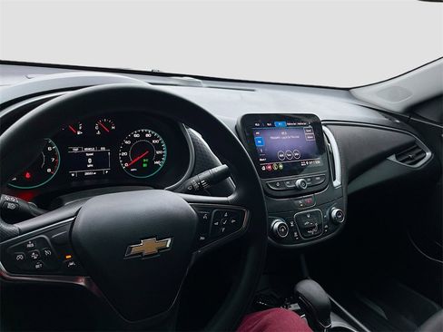 Used 2024 Chevrolet Malibu LS w/ LPO, Floor Liner Package image 9