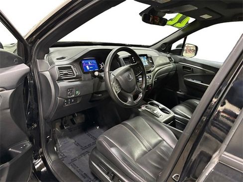 Used 2022 Honda Passport TrailSport image 9