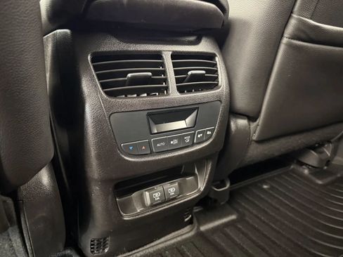 Used 2020 Acura MDX SH-AWD w/ Technology Package image 32