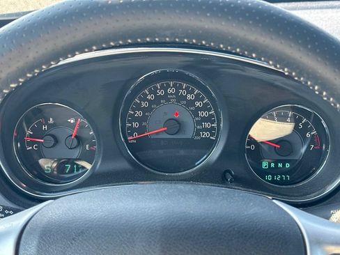 Used 2013 Chrysler 200 Limited w/ Sun/Sound Group FWD image 27
