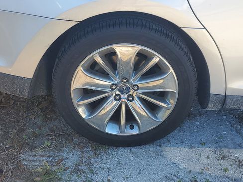 Used 2011 Ford Taurus Limited w/ 303A Rapid Spec Order Code image 7