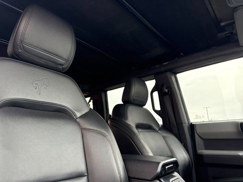 Used 2021 Ford Bronco Badlands AWD/4WD image 17
