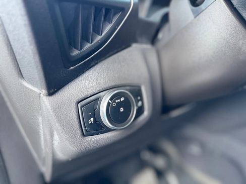 Used 2016 Ford Transit Connect XL image 21