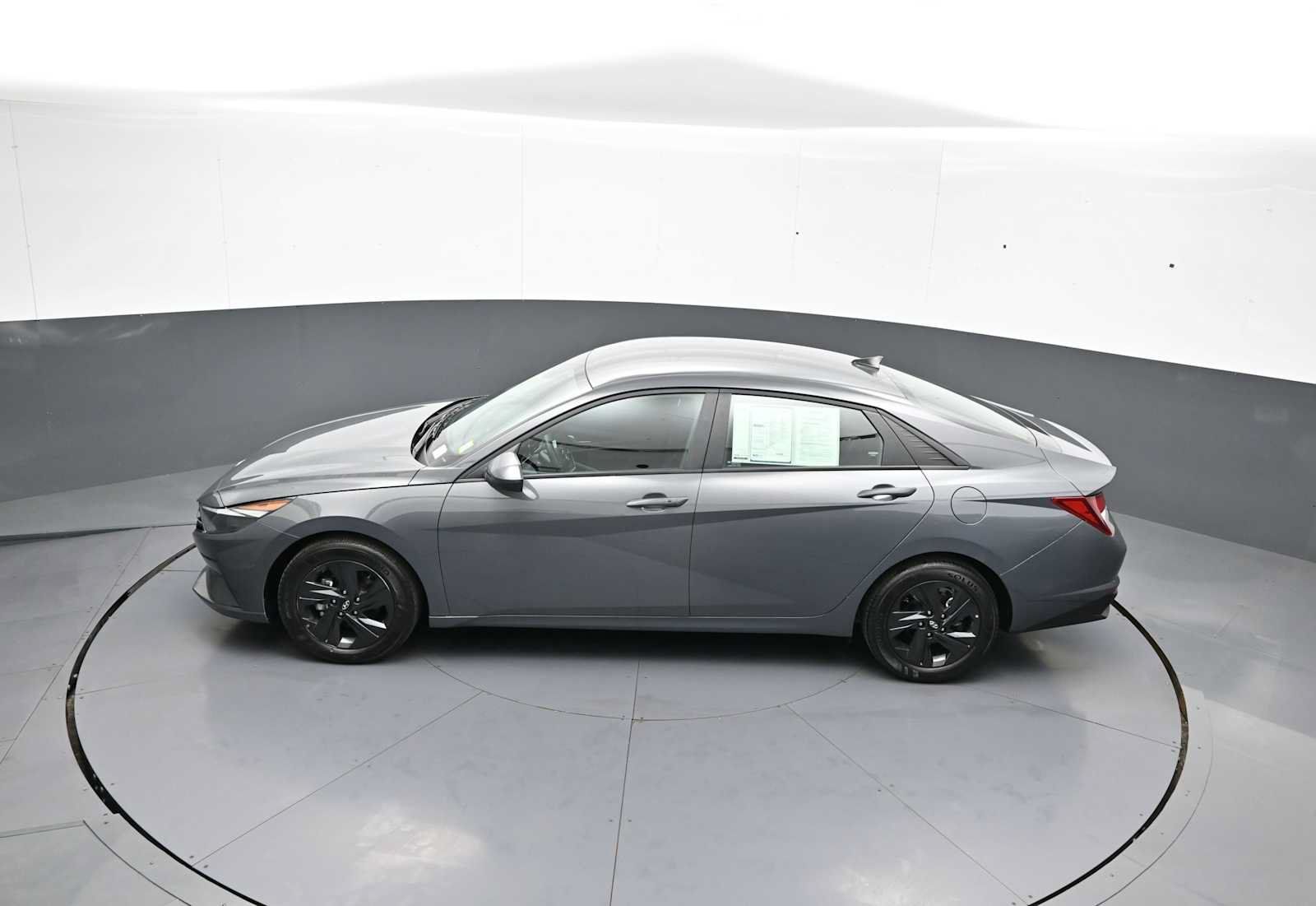 Certified 2023 Hyundai Elantra SEL FWD image 39