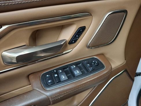 Used 2019 RAM 1500 Limited image 14