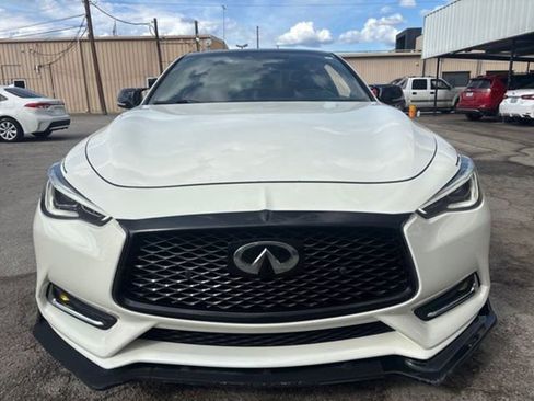 Used 2019 INFINITI Q60 Red Sport 400 image 2