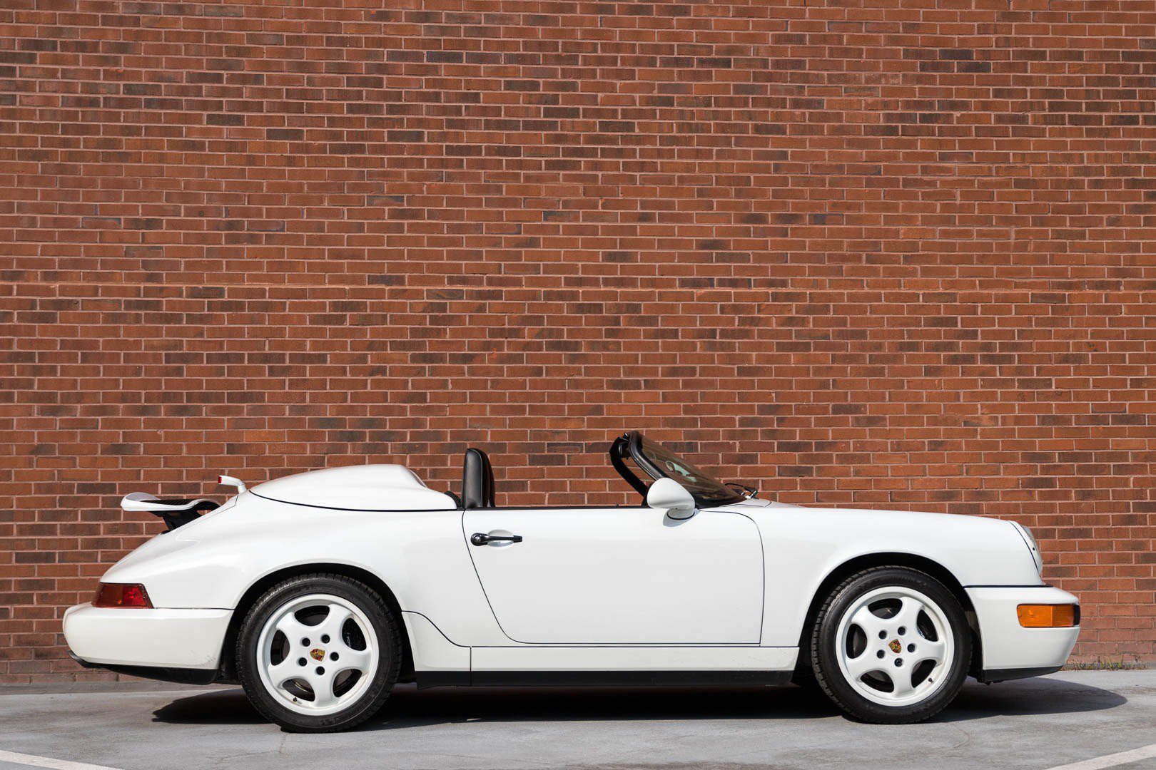 Used 1994 Porsche 911 Speedster RWD image 9