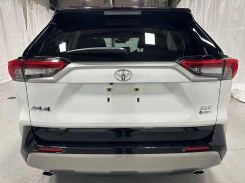 Used 2025 Toyota RAV4 XSE w/ Weather Package image 6