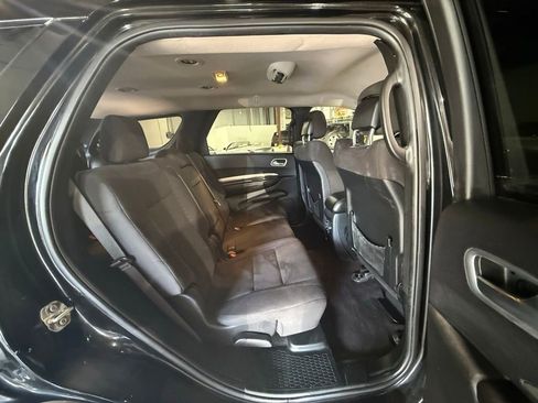 Used 2019 Dodge Durango SXT w/ 3rd Row Seating Group RWD image 12