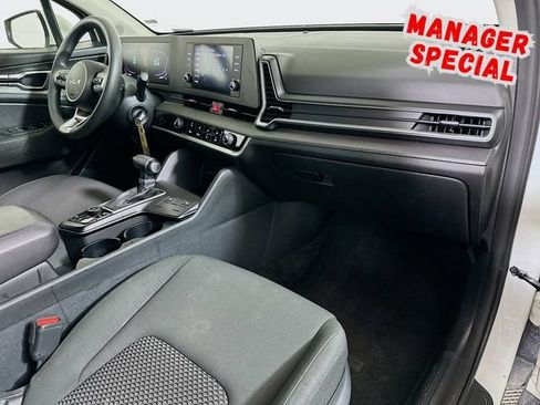 Used 2024 Kia Sportage LX AWD/4WD image 27