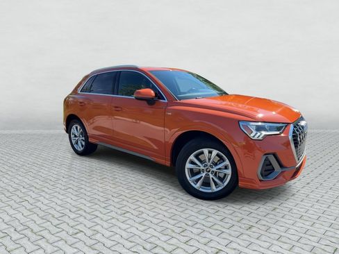 Used 2025 Audi Q3 2.0T Premium AWD/4WD image 2