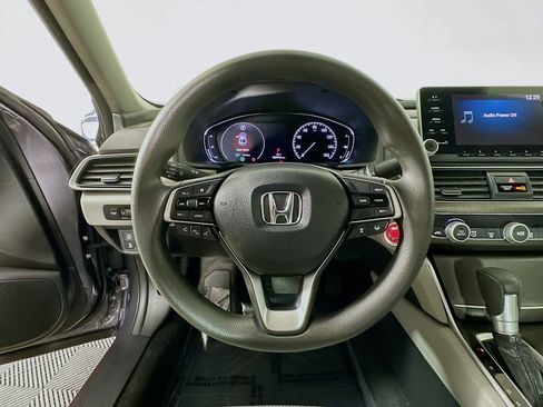 Used 2018 Honda Accord LX image 13