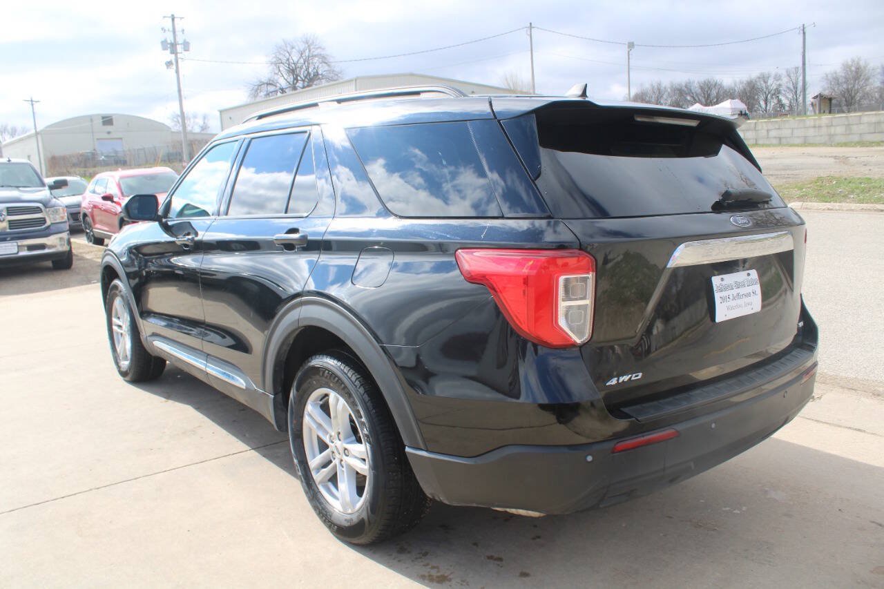 Used 2022 Ford Explorer XLT AWD/4WD image 6