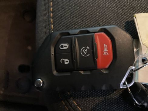 New 2025 Jeep Wrangler Unlimited Sport AWD/4WD image 30