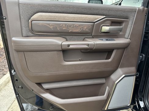 Used 2025 RAM 3500 Longhorn image 23