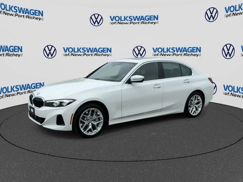 Used 2026 BMW 330i Sedan RWD image 4