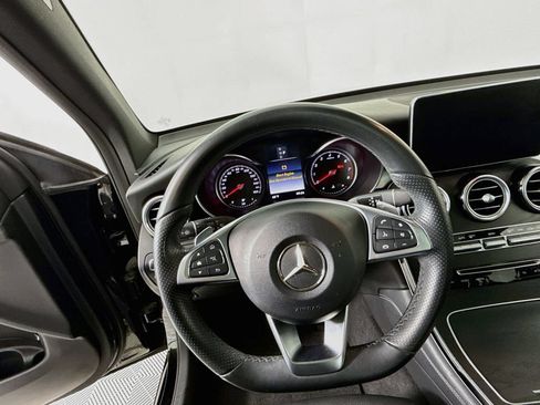Used 2018 Mercedes-Benz GLC 300 4MATIC image 12