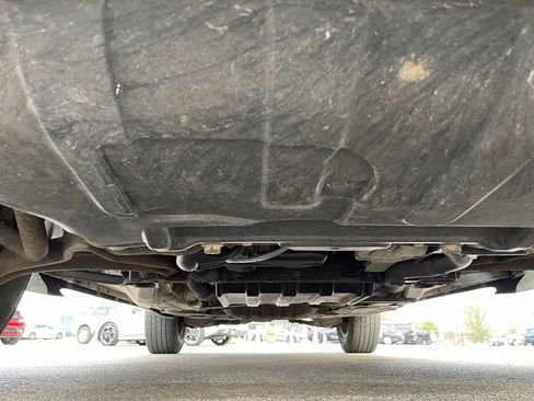 Used 2011 Jeep Grand Cherokee Laredo AWD/4WD image 12