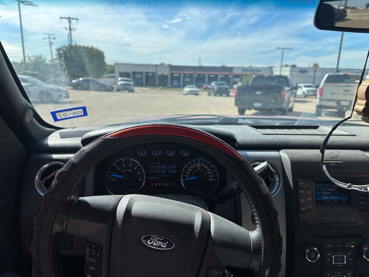 Used 2013 Ford F150 XLT w/ XLT Chrome Pkg RWD image 5
